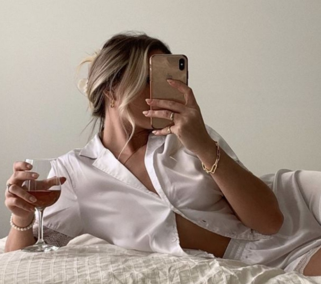 Александра: проститутки индивидуалки в Омске