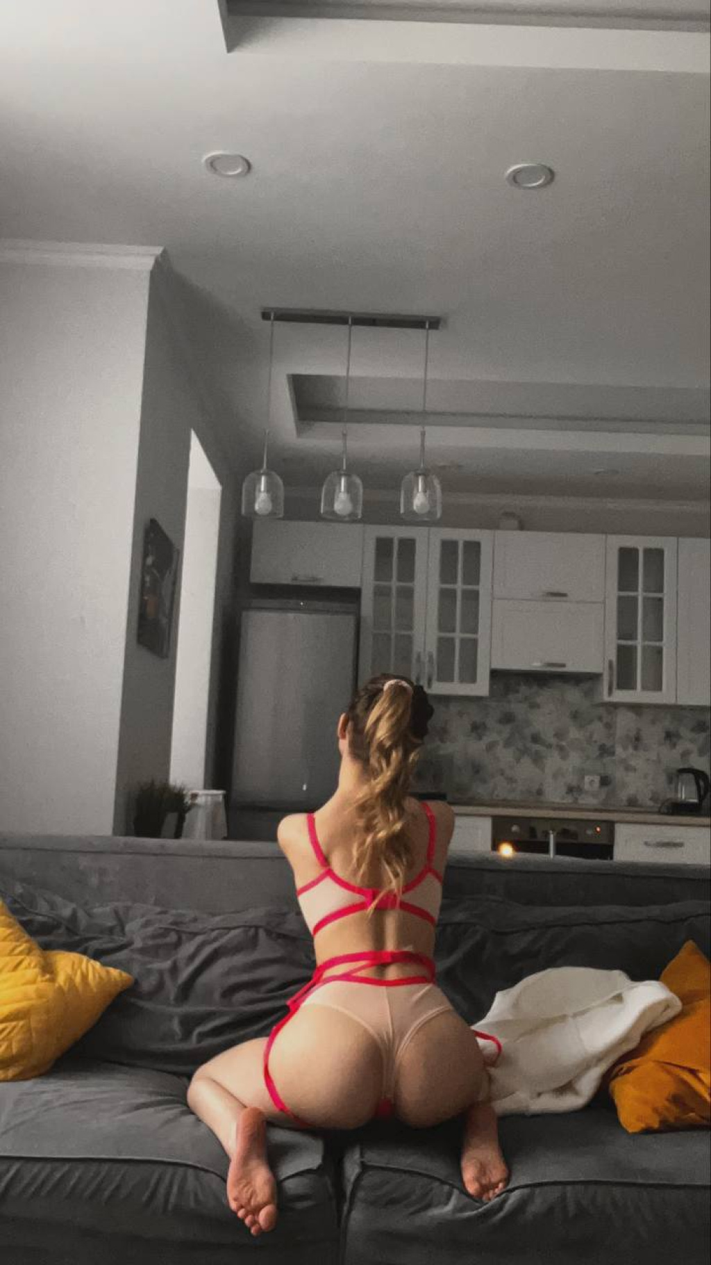 Полина : проститутки индивидуалки в Омске