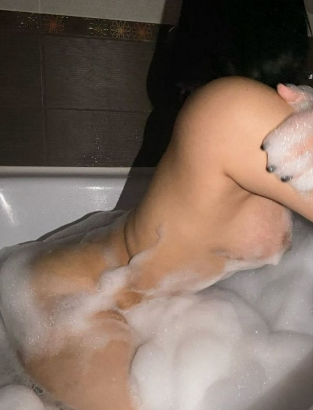 Вика вирт: проститутки индивидуалки в Омске