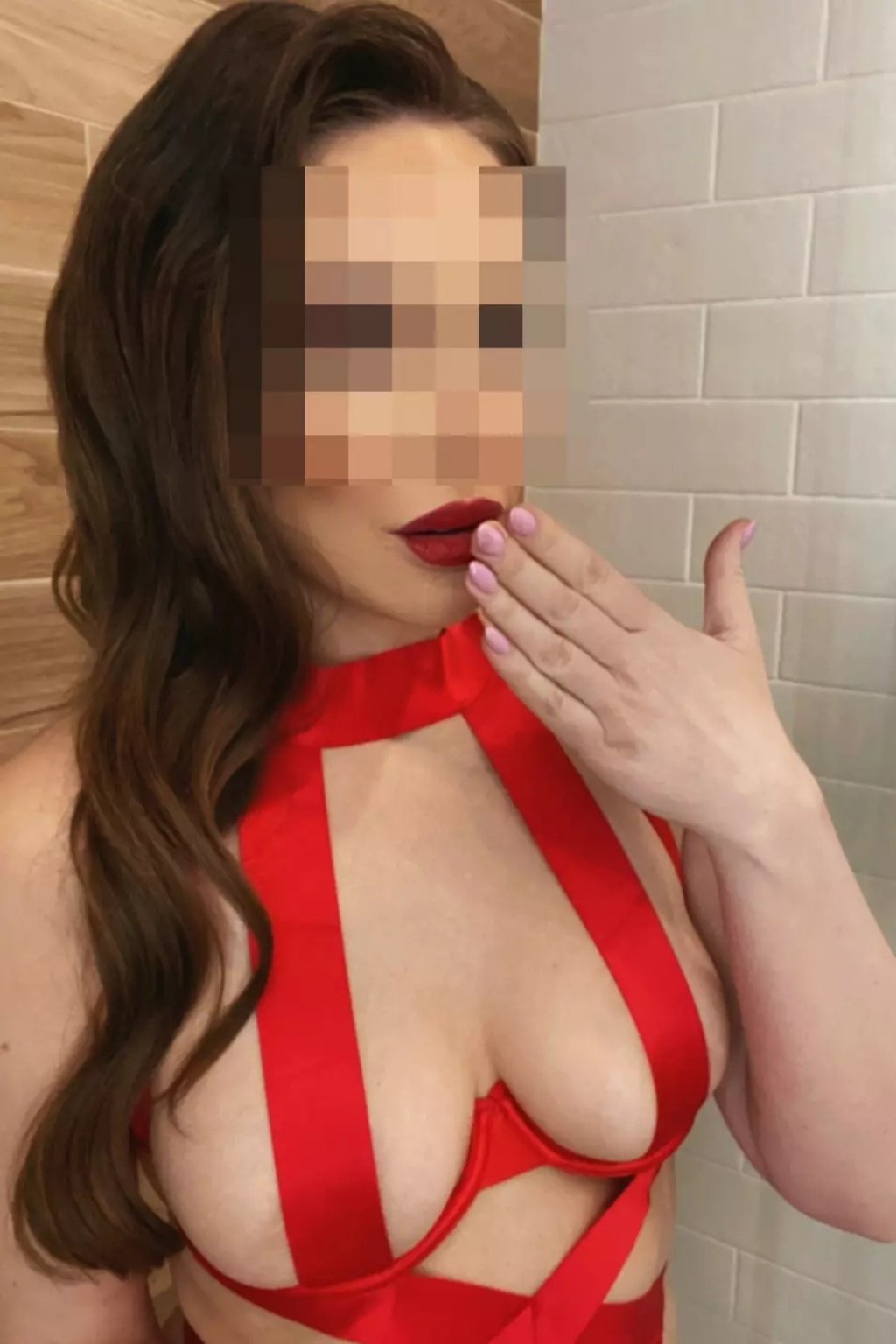 Вика обожаю Куни : проститутки индивидуалки в Омске