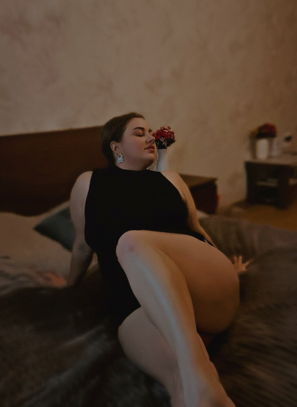 Элина: проститутки индивидуалки в Омске